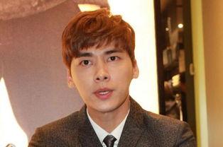 李易峰视频爆料者是谁啊,揭秘李易峰视频爆料者身份之谜